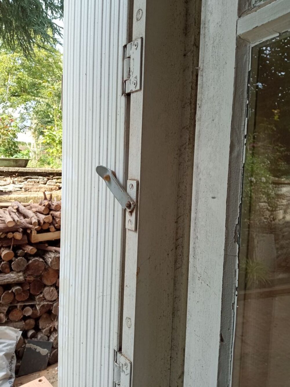 Volet de fen&ecirc;tre en PVC Bricolage
