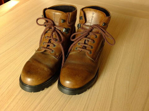 CHAUSSURES DE WEEK-END OU DE CHASSE 120 Crach (56)