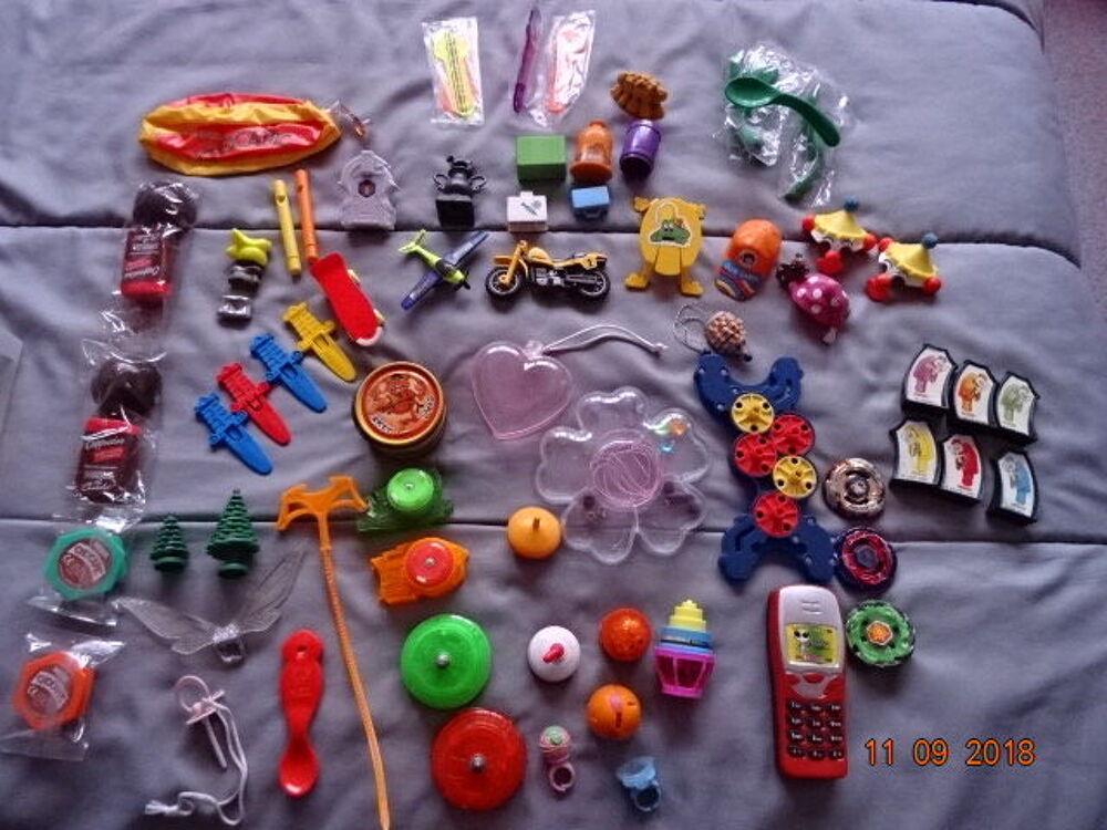 Beaucoup de Jouets Divers Jeux / jouets
