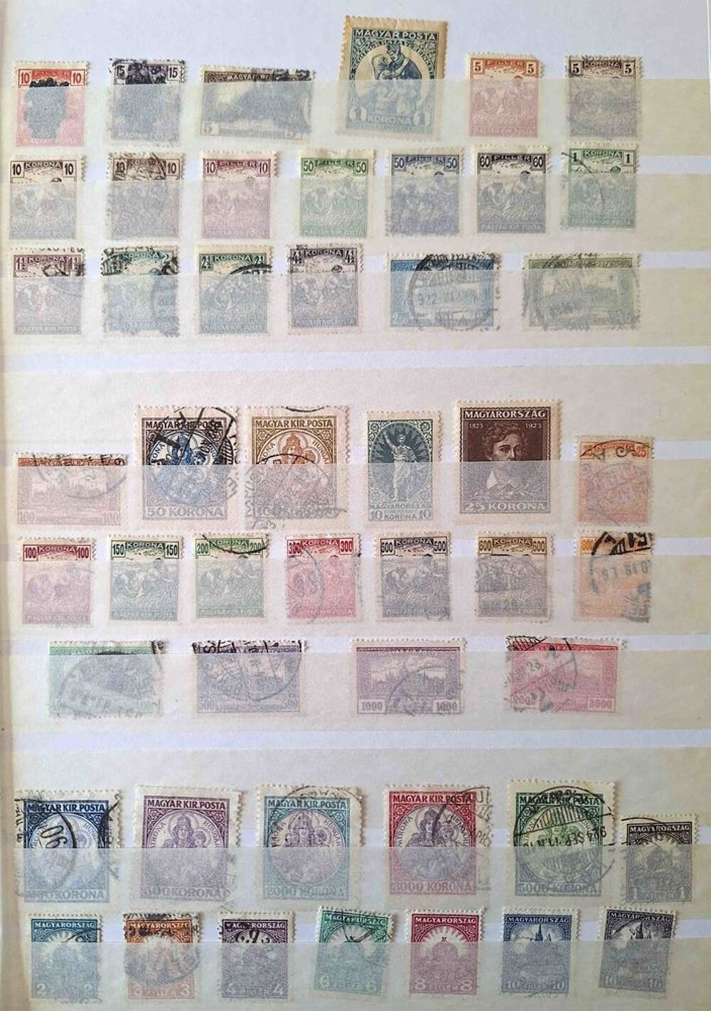 S&eacute;rie de timbres de collection de Hongrie C 