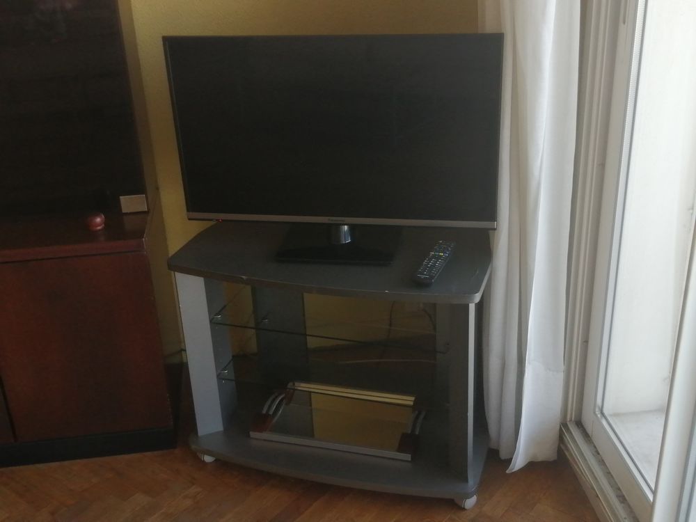 T&eacute;l&eacute;vision Panasonic R&eacute;f&eacute;rence TX-32AS600E - Photos/Video/TV