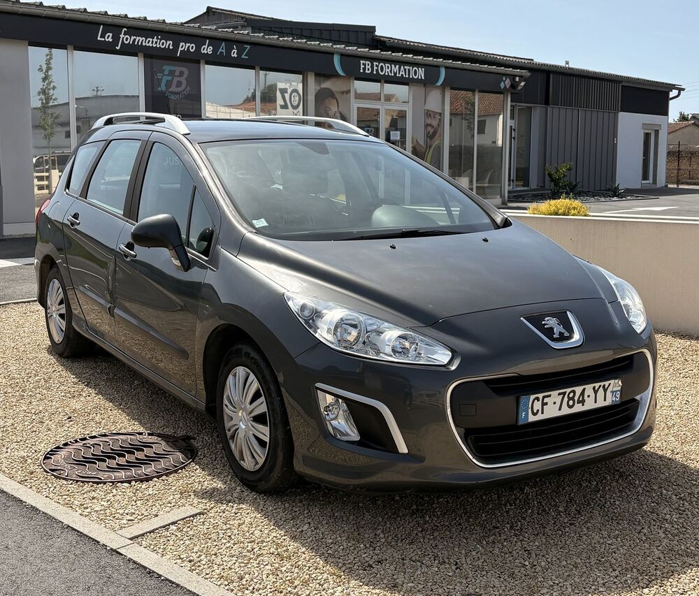 308 SW 1.6 e-HDi 112ch FAP F&eacute;line 2012 occasion 79100 Thouars