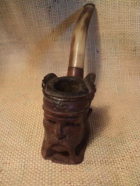 Ancienne Pipe Bois Sculpt� T�te de Gaulois D�but XX�me.  25 Loches (37)