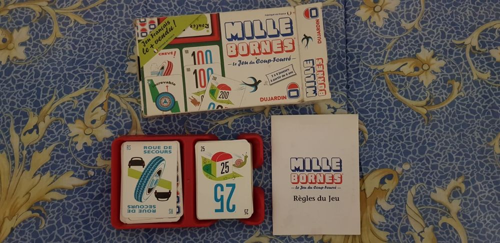 Mille Bornes Le Grand Classique ? Jeu de soci&eacute;t&eacute; Jeux / jouets