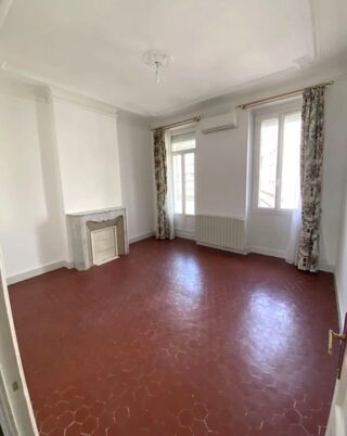  Appartement à louer 3 pièces 66 m²