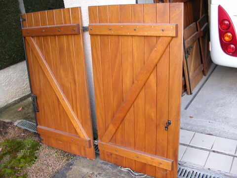 6 paires de volets en movingui 0 Ceyrat (63)