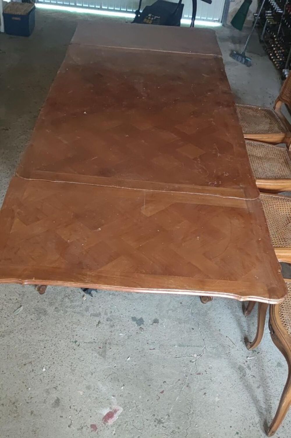 Table + 2 rallonges + 4 chaises R&eacute;gence h&ecirc;tre massif Meubles