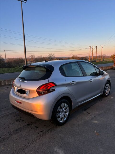 Peugeot 208 1.6 BlueHDi 75ch S&S BVM5 Active Bus