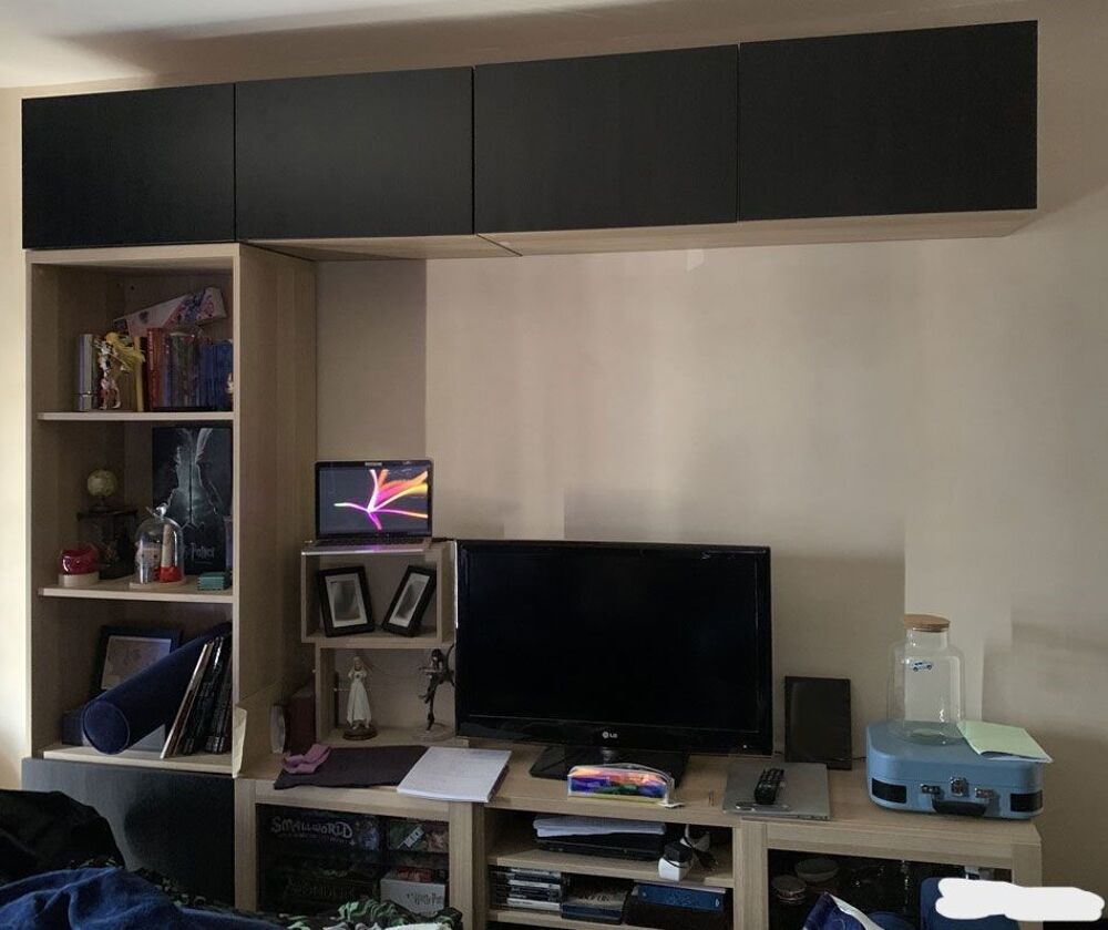 Meuble TV BESTA Ikea - Ch&ecirc;ne Blanchi, Tr&egrave;s Bon &Eacute;tat Meubles
