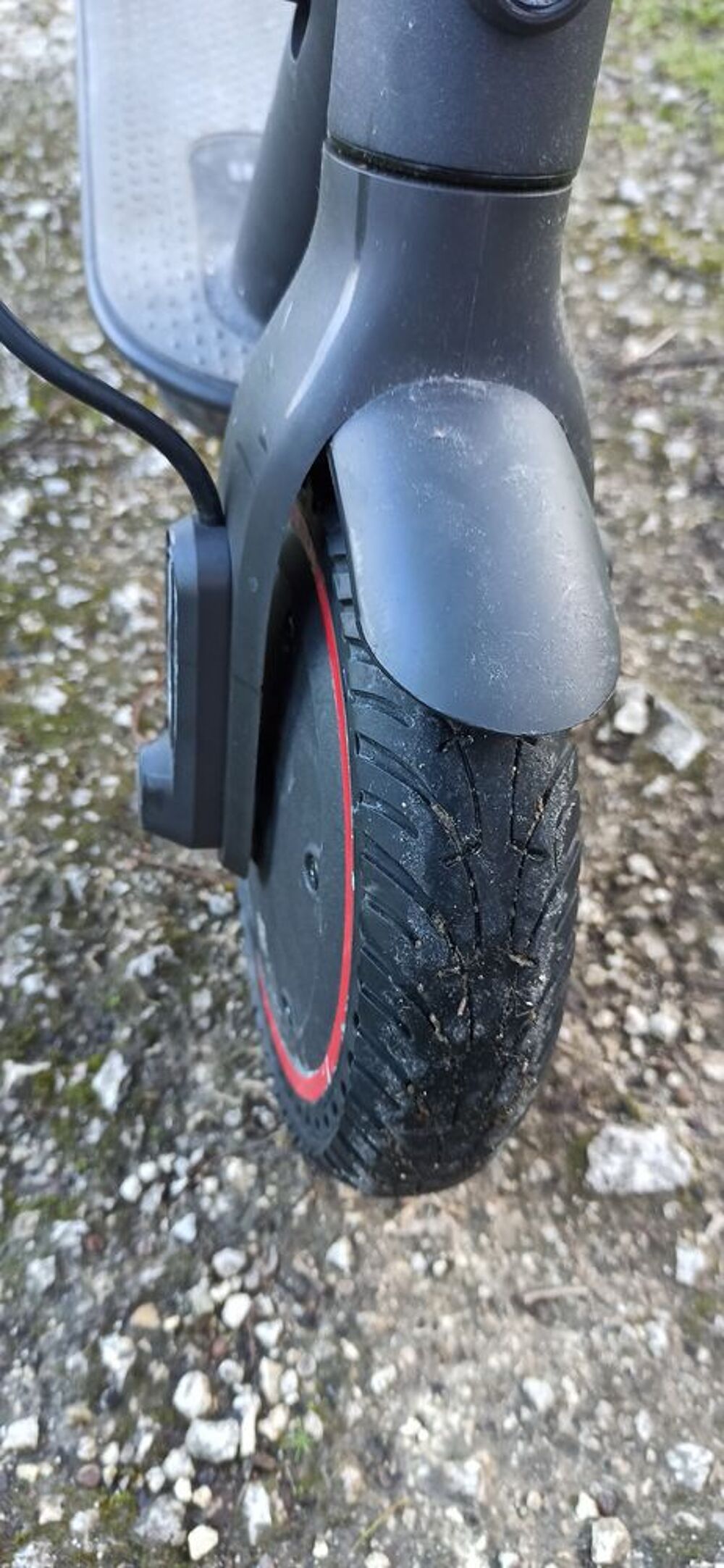 Trottinette &eacute;lectrique Xiaomi essentiel Vélos
