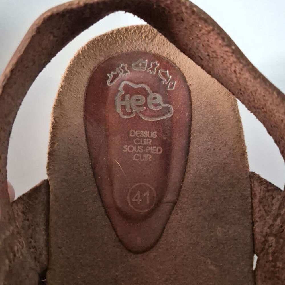 Hee Sandales chaussures compens&eacute;es couleur Cognac, en cuir e Chaussures