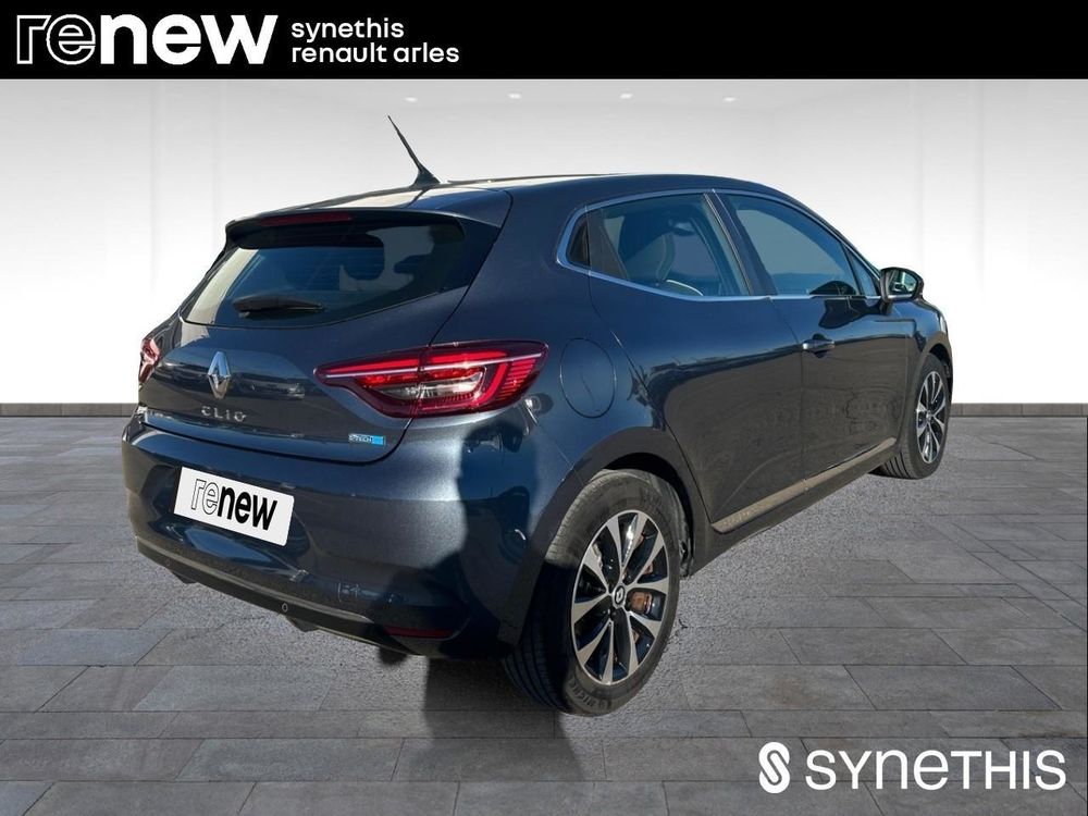 Clio V Clio E-Tech 140 - 21N Intens 2022 occasion 13200 Arles