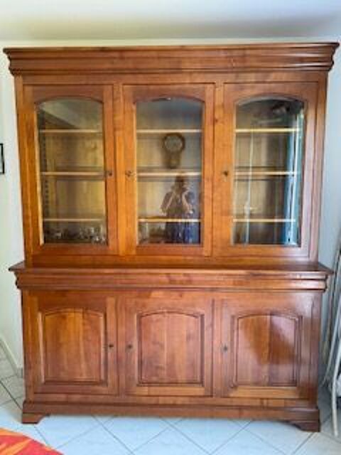 BUFFET 3P 3TIROIRS SURMONTE D, UNE BIBLIOTHEQUE 3P MERISIER
500 Plaisir (78)