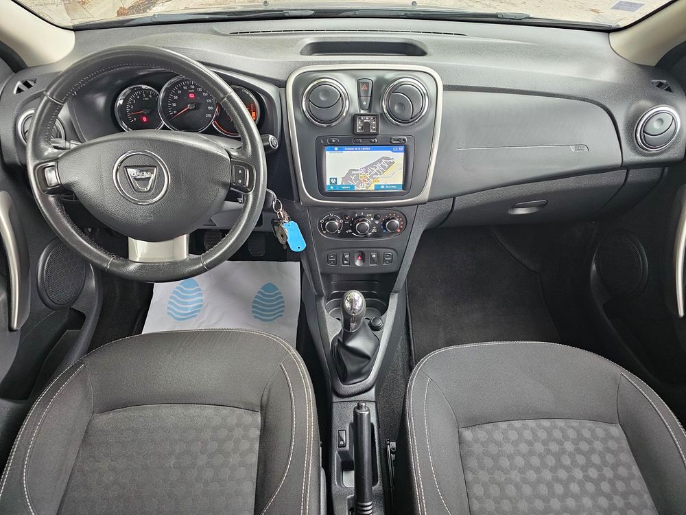Logan MCV dCi 90 E6 Prestige 2016 occasion 34690 Fabr&egrave;gues