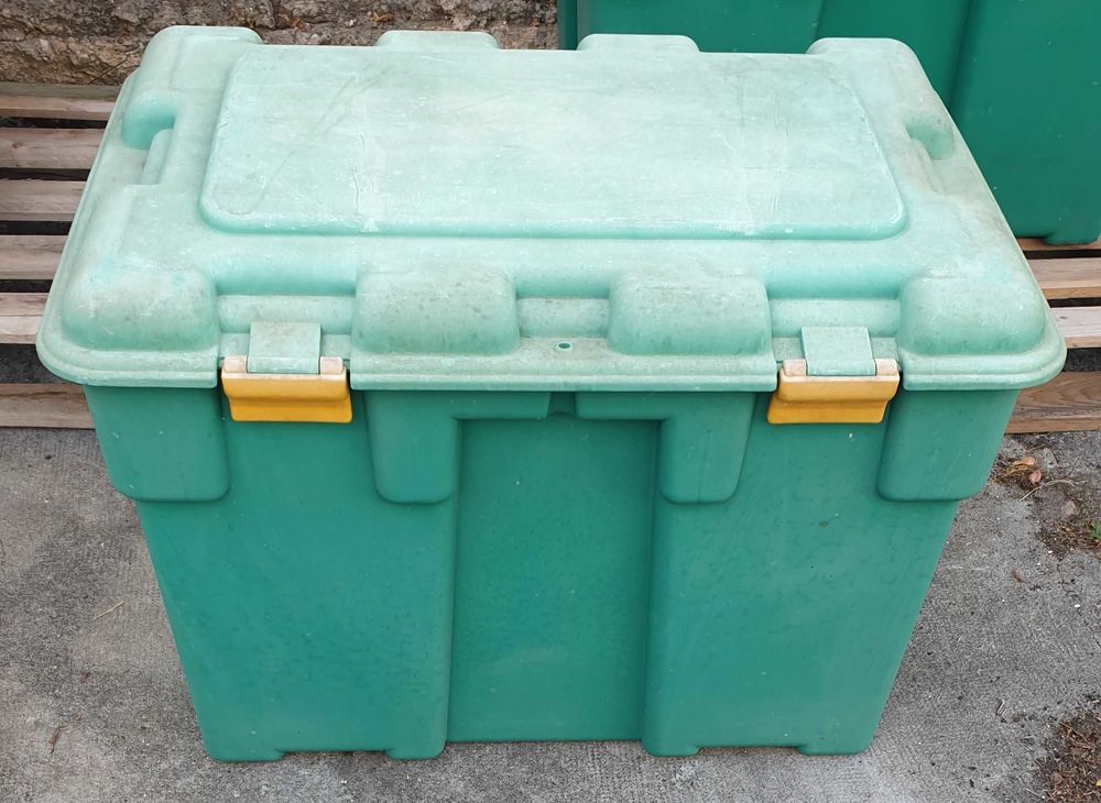 Lot 3 COFFRES de rangement ALLIBERT 185L/malle Jardin