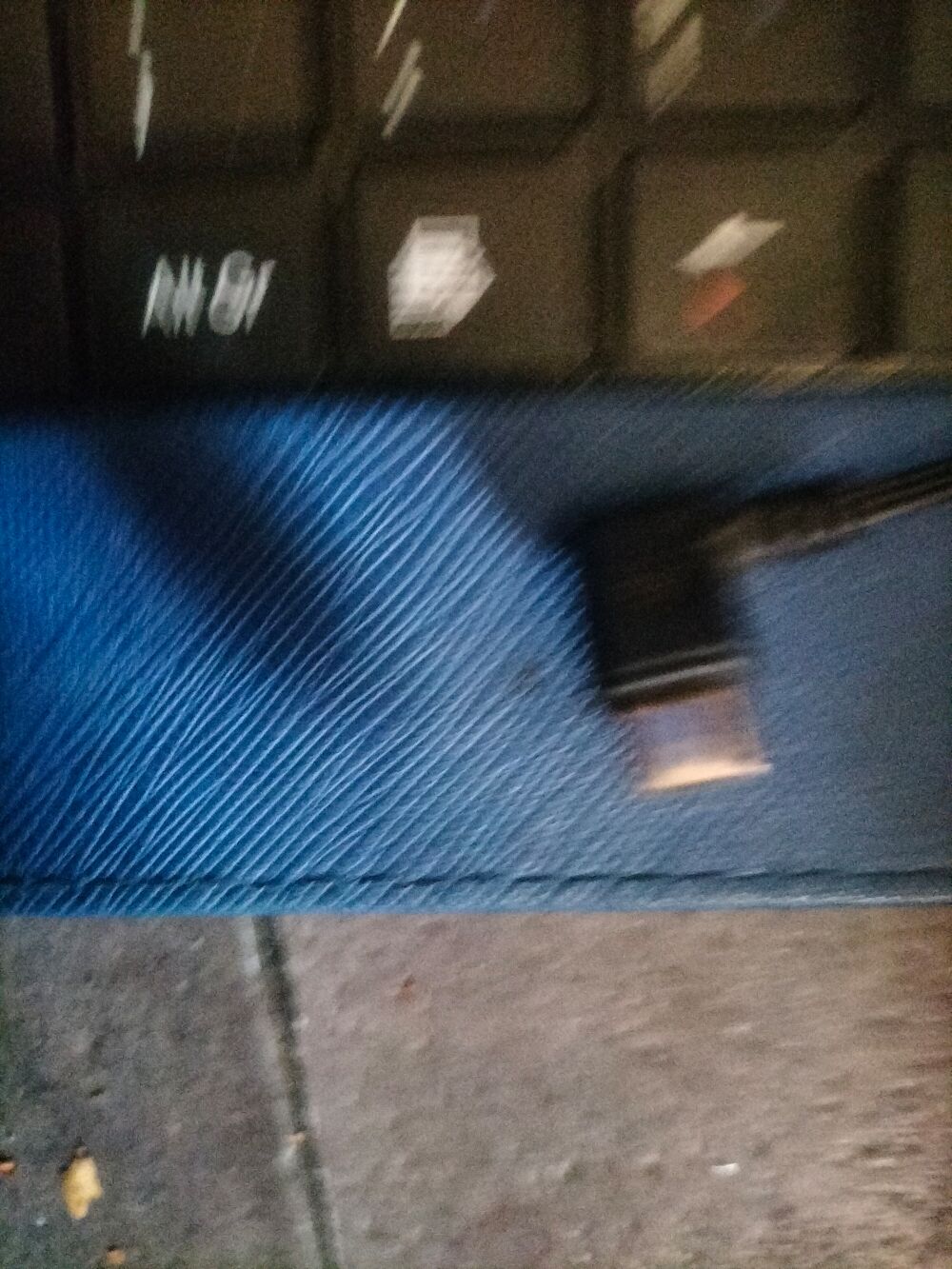 &Eacute;tui avec clavier tablette Android tr&egrave;s bon &eacute;tat Tlphones et tablettes