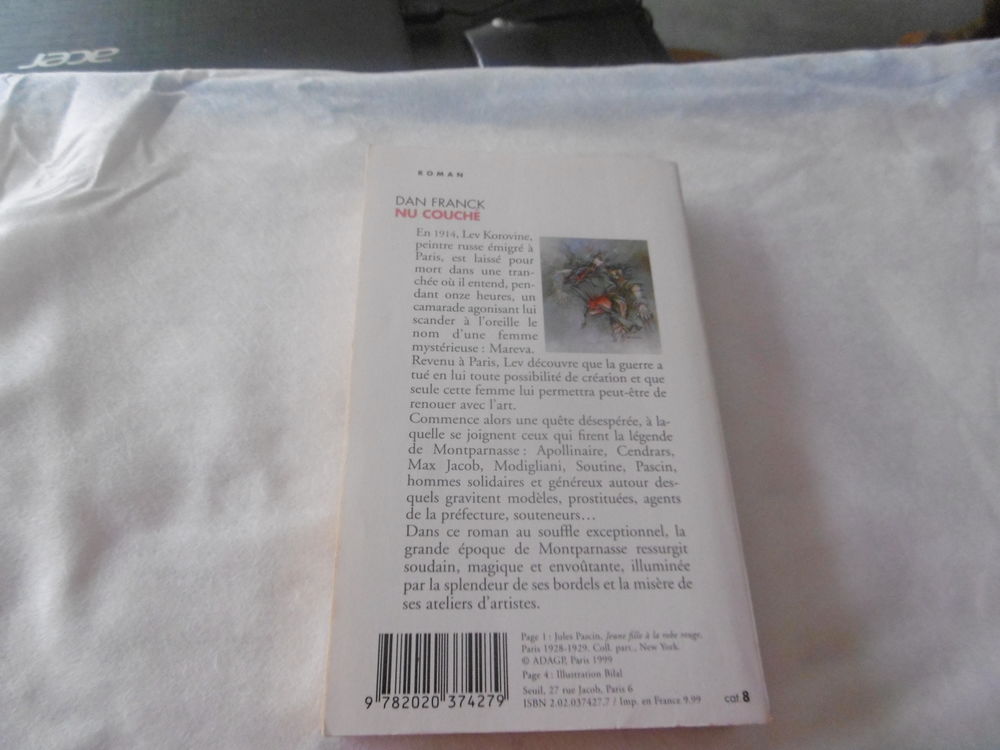 
Nu couch&eacute; Livres et BD