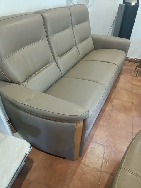 Ensemble cuir canap� et 2 fauteuils 420 Sanary-sur-Mer (83)