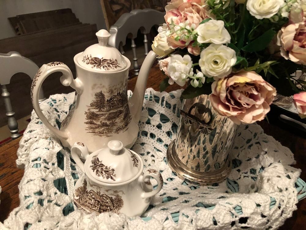magnifique service de vaisselle anglaise Décoration