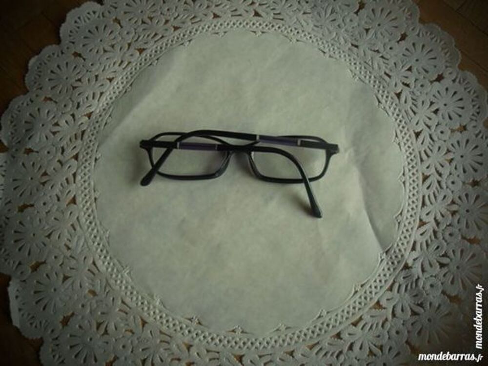 Monture de lunettes 9 (27) Bijoux et montres