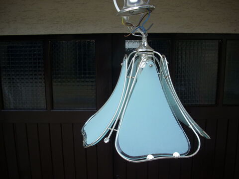 2 suspension bleu pâle 80 Thiais (94)