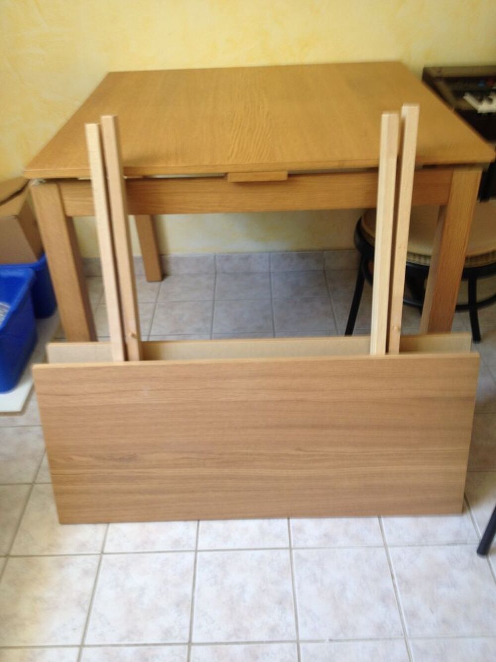 table bois + 4 chaises bistrot Meubles