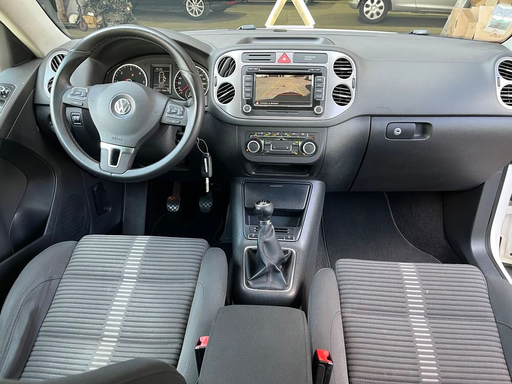 Tiguan 2.0 TDI 140 FAP BlueMotion Technology Sportline 2011 occasion 42700 Firminy