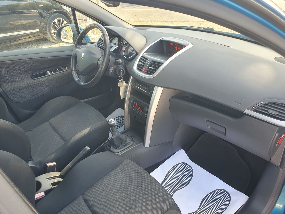 207 1.6 HDi 16v 90ch Premium 2008 occasion 28000 Chartres