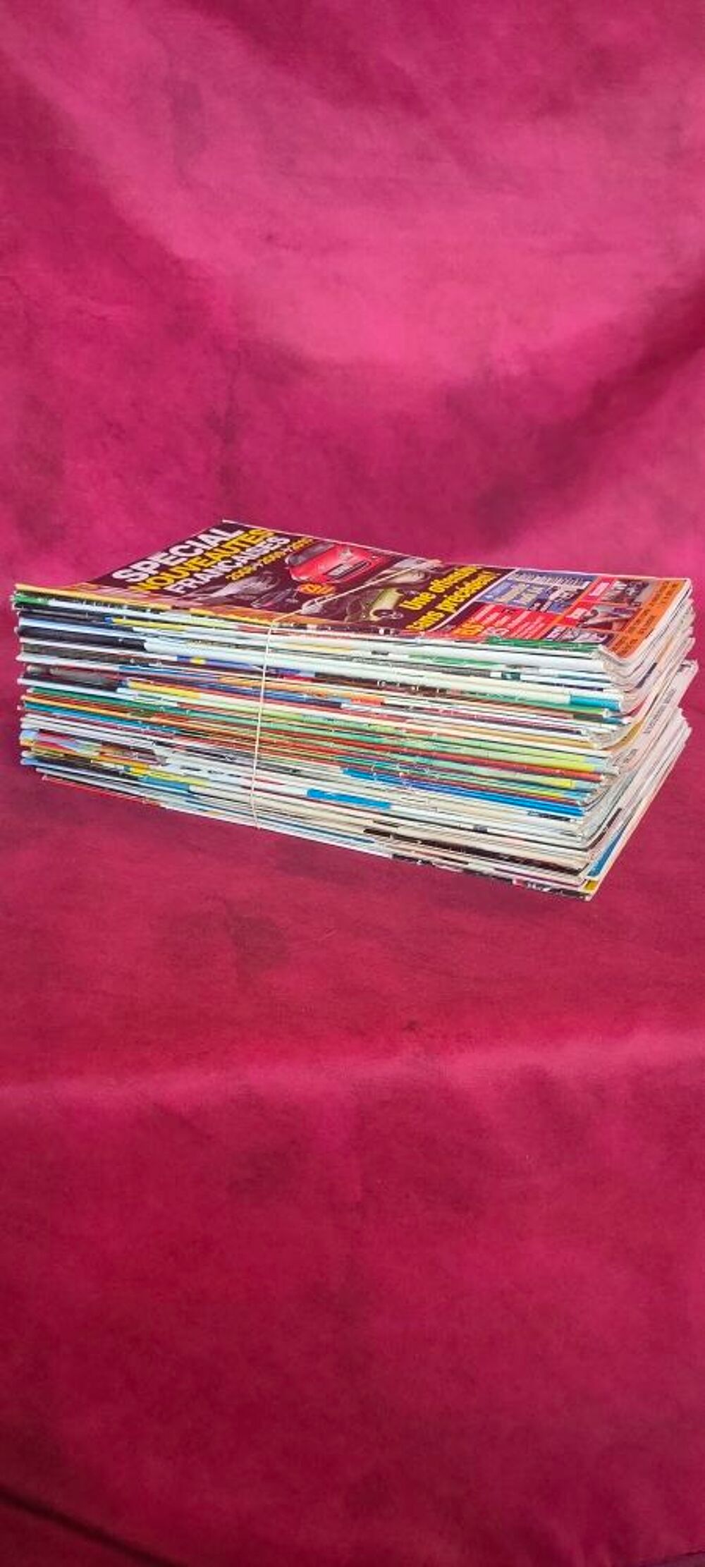 46 magazines Auto plus ann&eacute;e 2008 Livres et BD