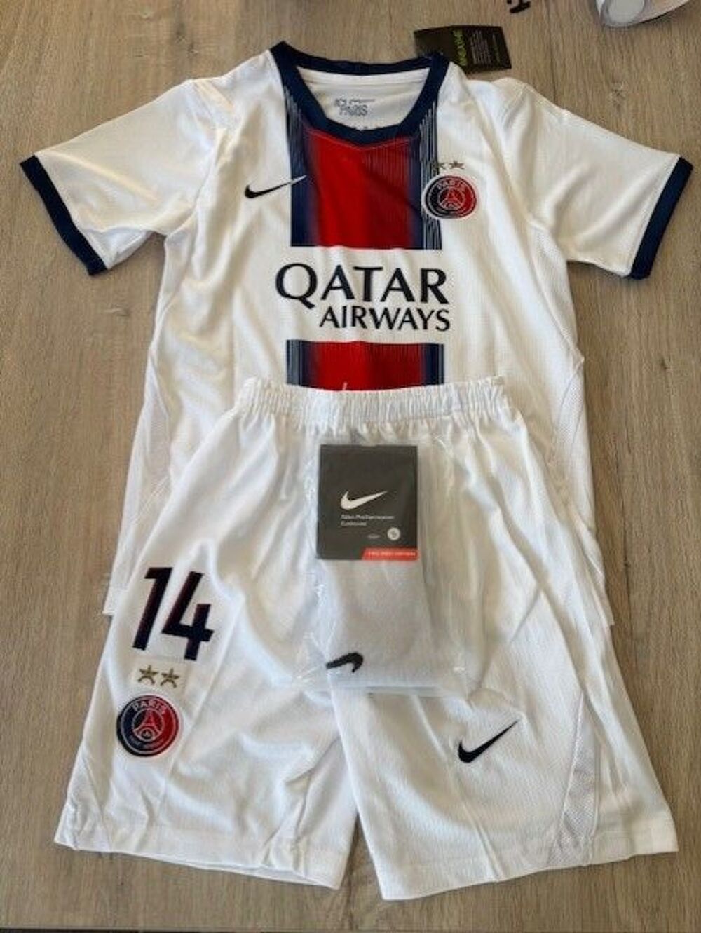 Ensemble blanc PSG 2027 Vêtements enfants