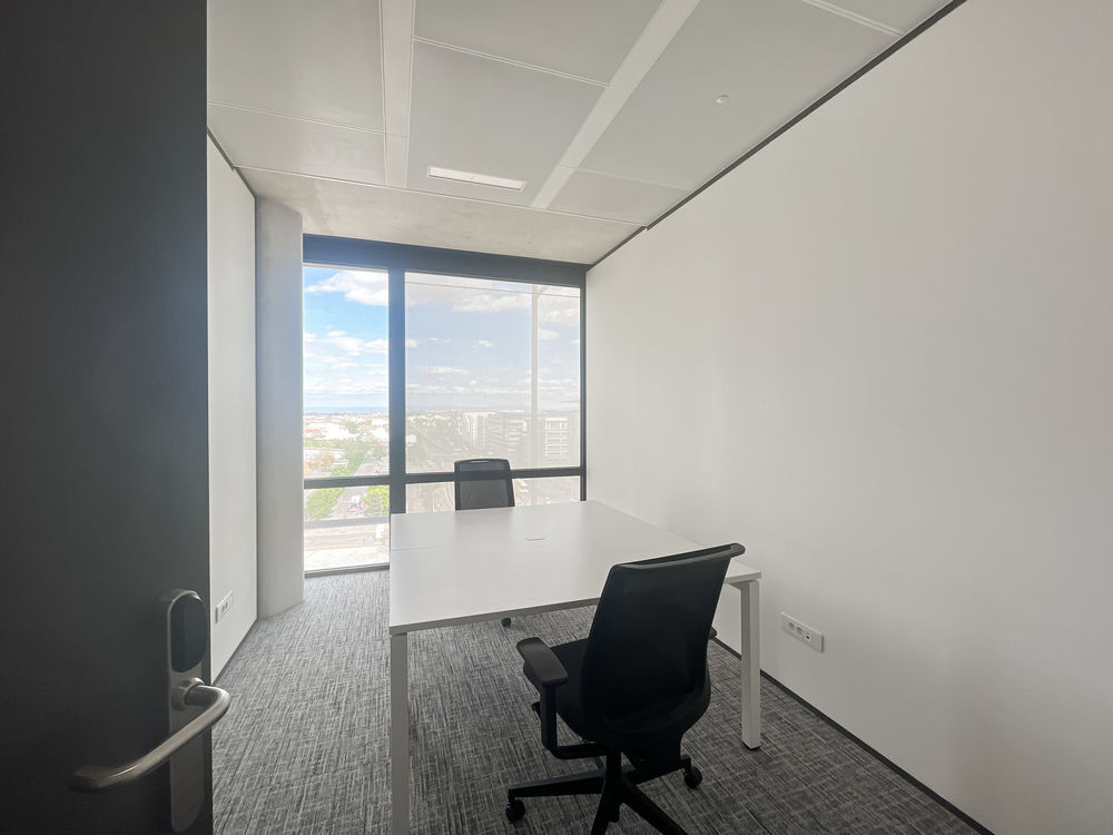   Espace de bureau privé pour 2 personnes à Villeurbanne, Carré de Soie  