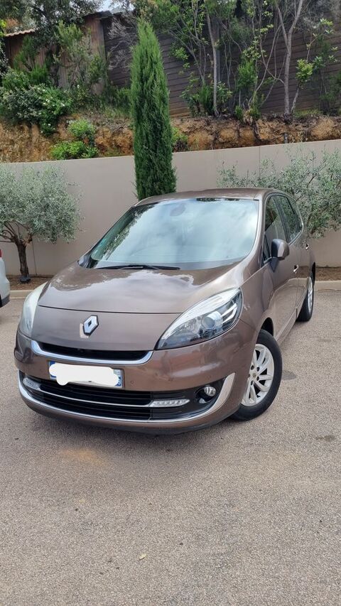 Renault Grand Sc&eacute;nic III dCi 110 FAP eco2 Authentique 5 pl 2012 occasion Calcatoggio 20111