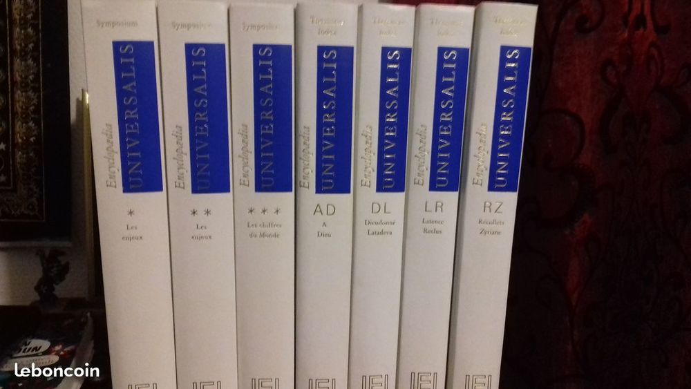 Encyclopedies UNIVERSALIS 1990 Etat NEUF
1  Livres et BD