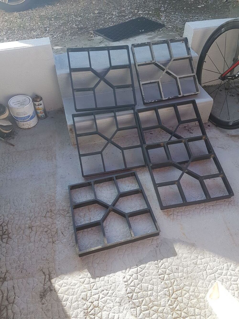 Moules pour pav&eacute;s beton Bricolage