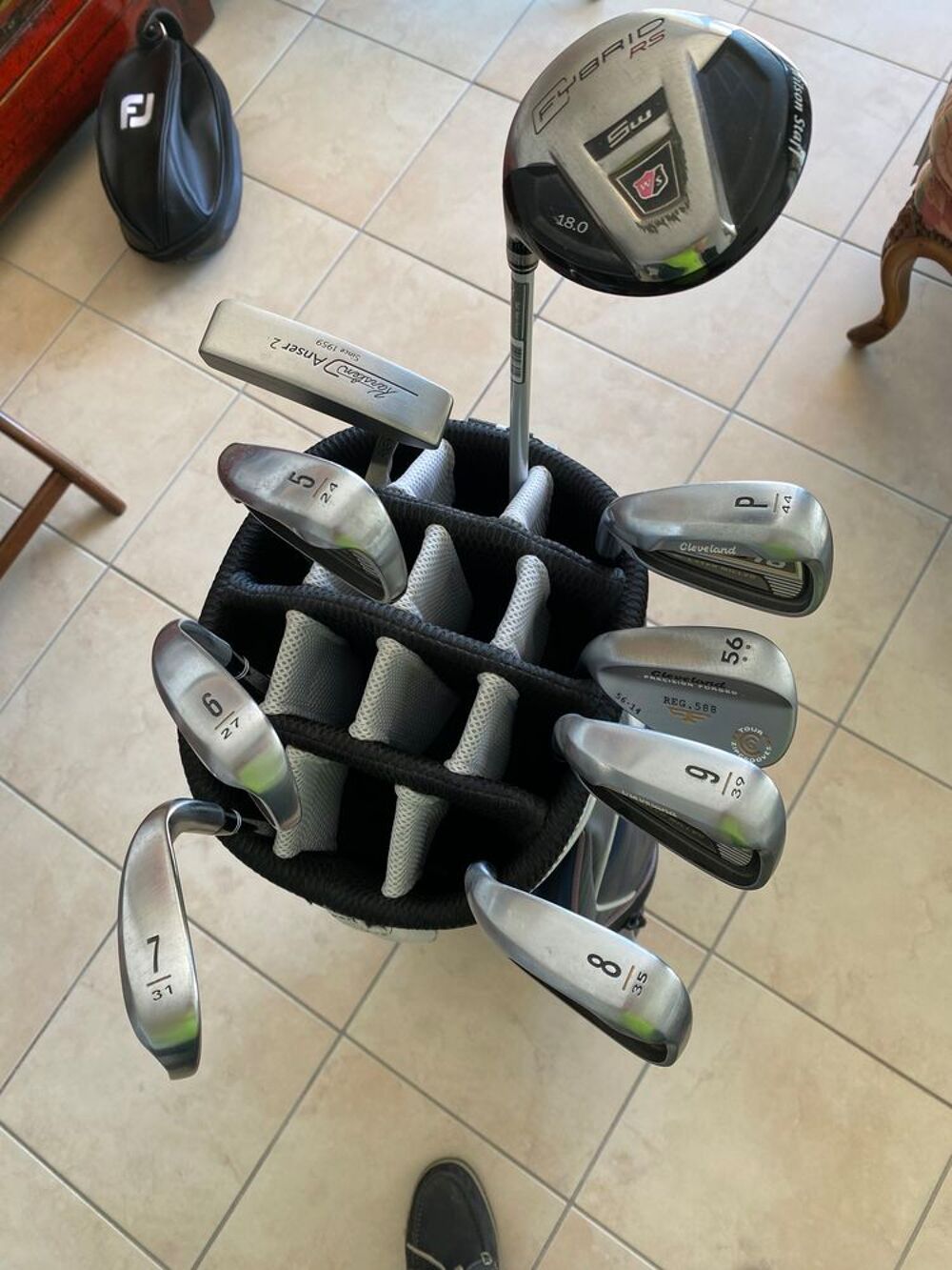 SERIE DE GOLF POUR GAUCHER Sports