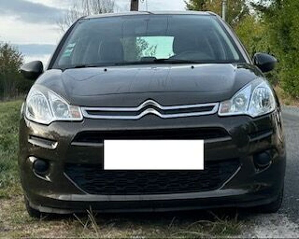 C3 PureTech 68 Attraction 2014 occasion 24370 Carlux