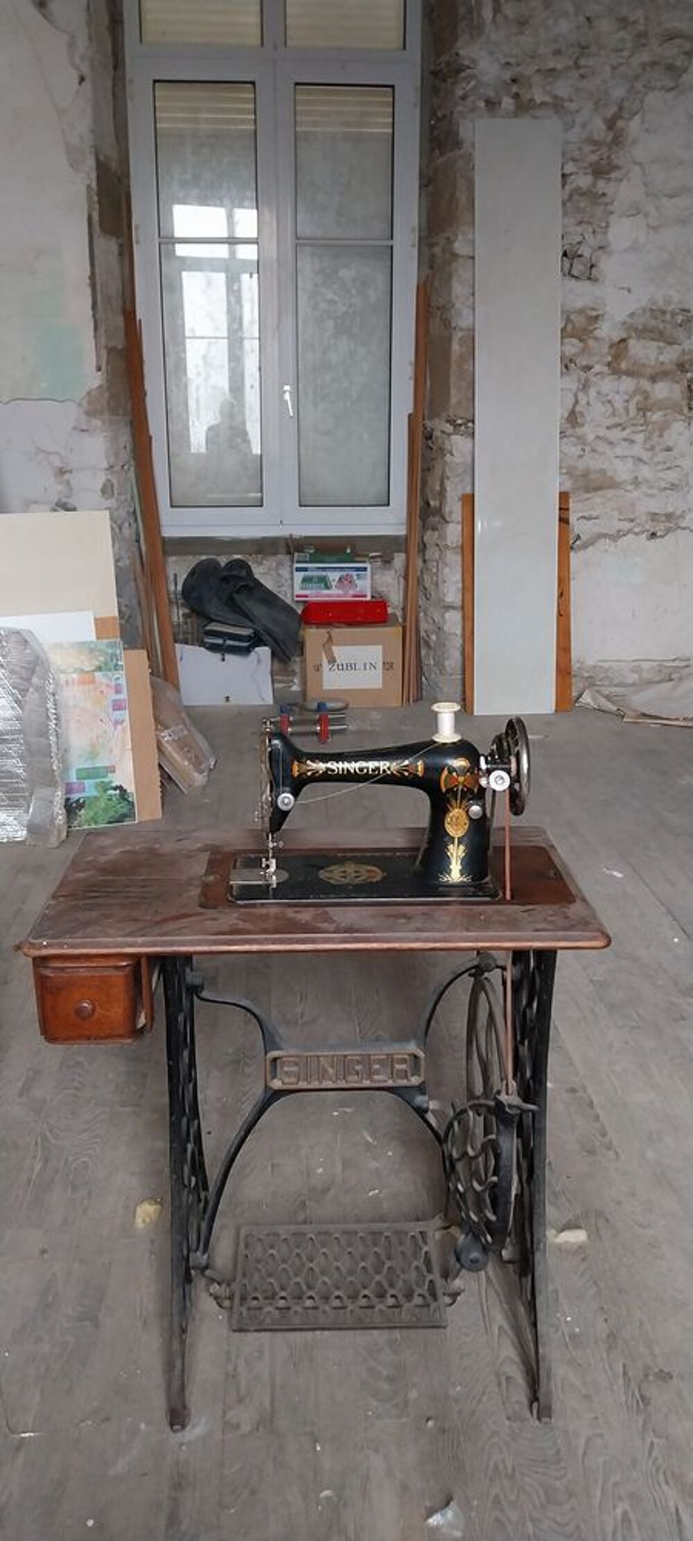 Machine &agrave; coudre ancienne singer 