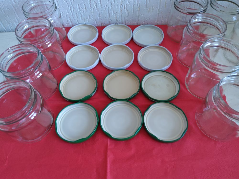12 PETITS POTS en verre Electroménager