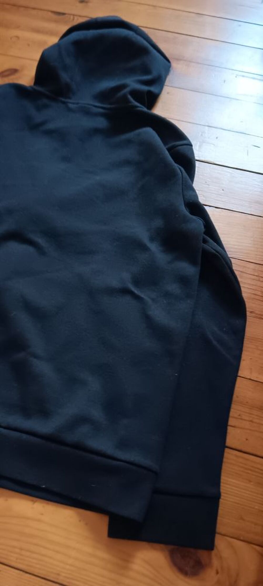 Lot t shirt homme et pantacourt homme Vêtements