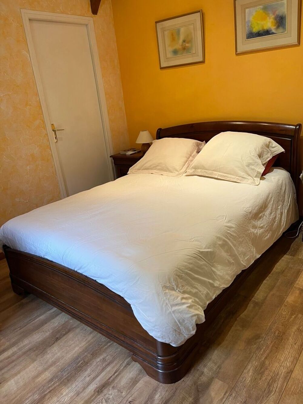 Chambre compl&egrave;te en merisier Meubles