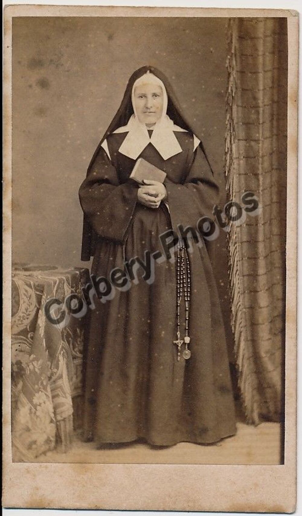 CDV Portrait Religieuse Photographie A. Pellotier &agrave; Bourges 