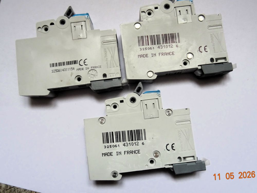 lot 3 disjoncteur Hager 32a et 16a unipolaire neuf Bricolage