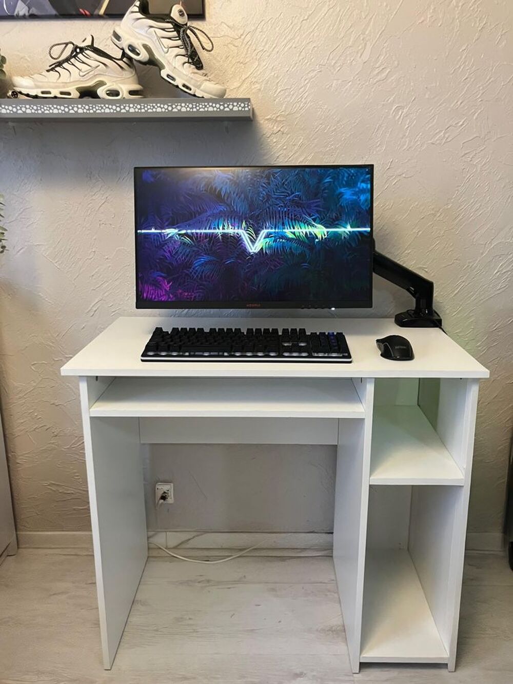 BUREAU MUTIMEDIA Meubles