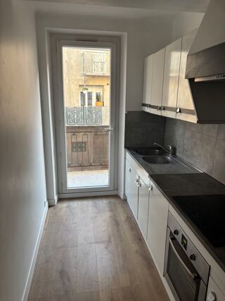  Appartement à louer 2 pièces 46 m²