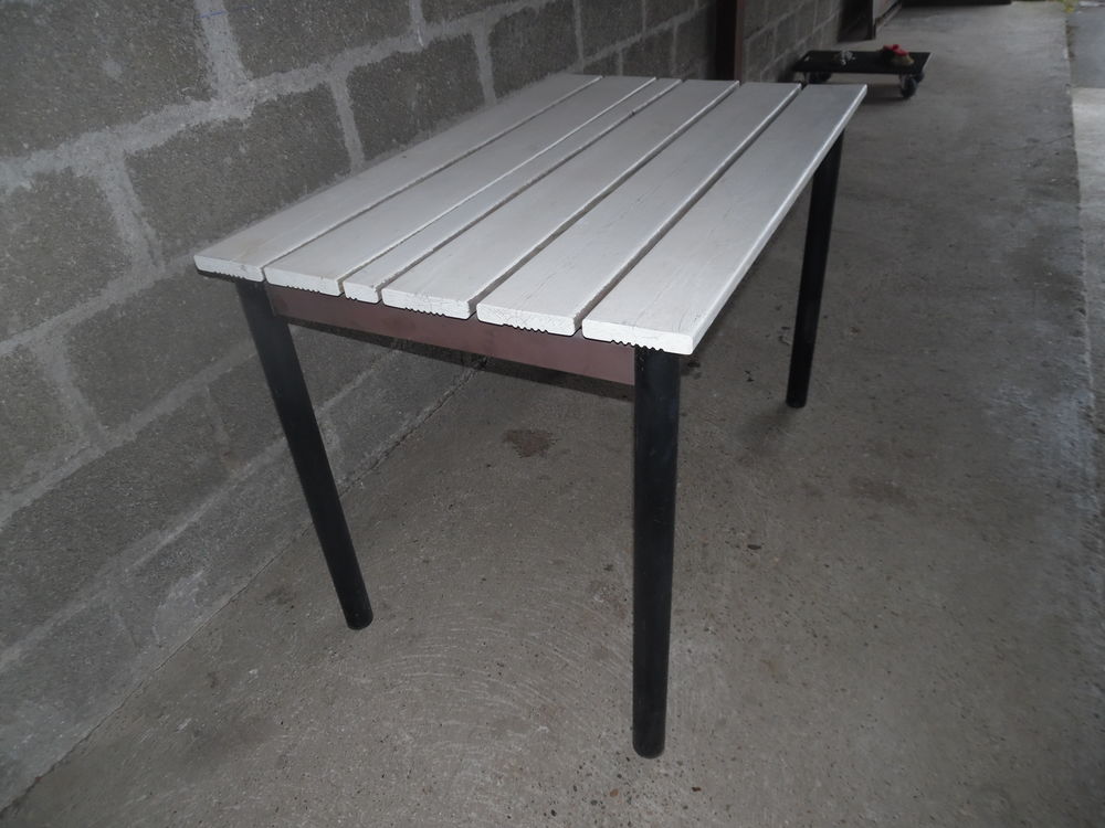 TABLES DE JARDIN Jardin