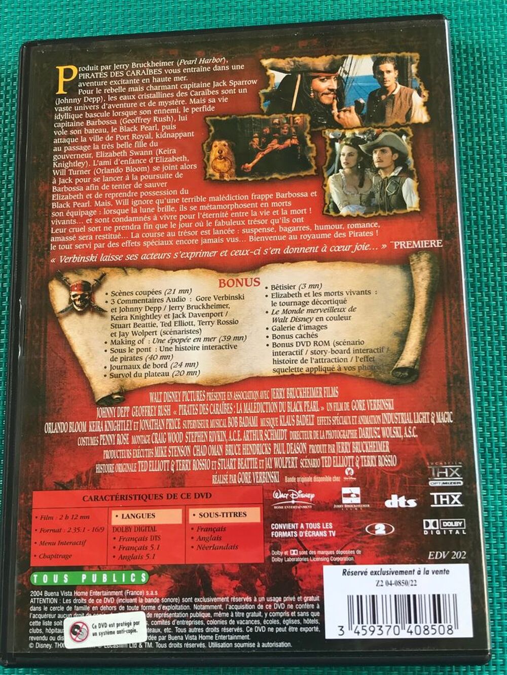 DVD Pirates des Cara&iuml;bes : La mal&eacute;diction du Black Pearl DVD et blu-ray