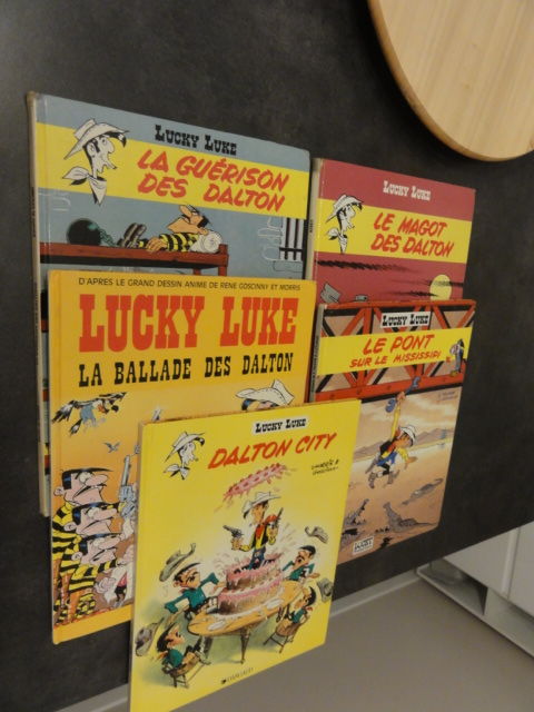 Vintage anne 80  94 lot de 5 BD LUCKY LUKE 29 Tarsacq (64)