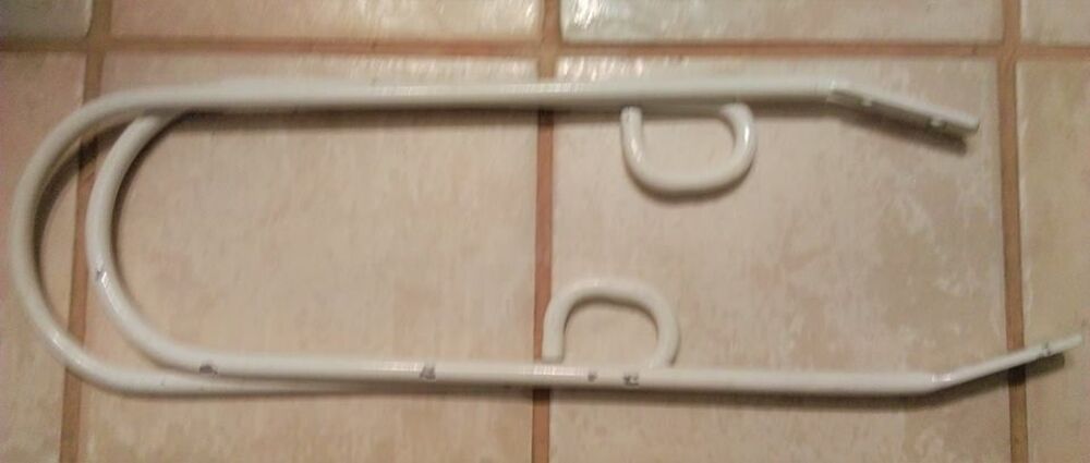 Support v&eacute;lo ou autres 0.50 euros l'unit&eacute;, h 28.5 cm
Bricolage