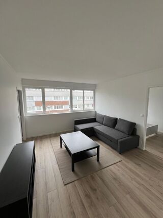  Appartement  louer 4 pices 61 m
