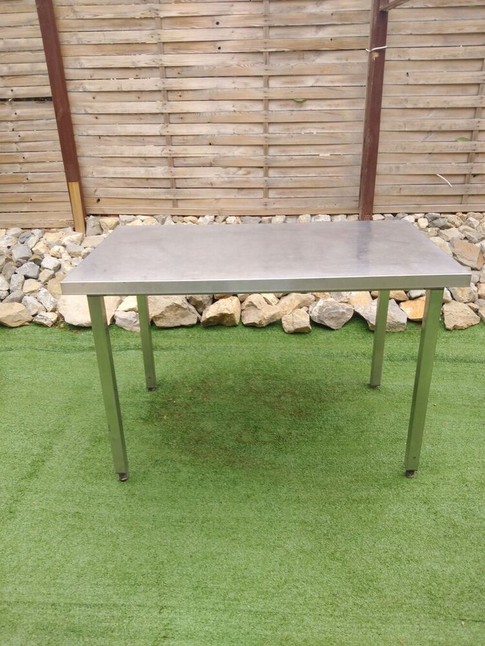   Table cuisine professionnelle inox  